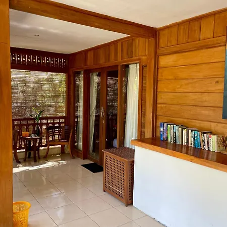 The Exile Sunsetpoint Hotel Gili Trawangan Exterior photo