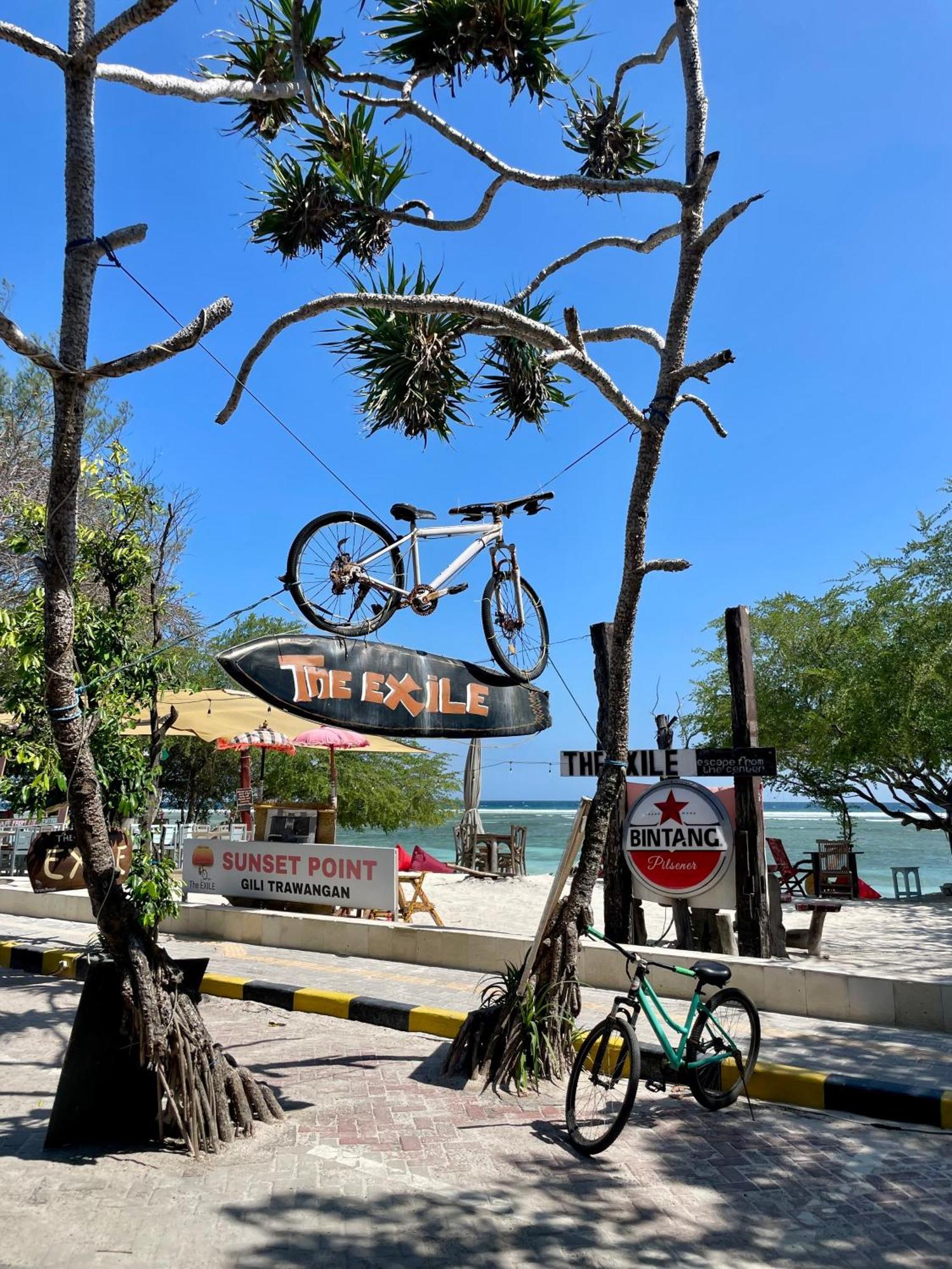The Exile Sunsetpoint Hotel Gili Trawangan
